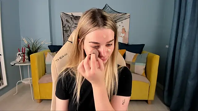 Snapshot of SweetyLicky chatting on October 26, 2025, 4:07 pm SweetyLicky online show from October 26, 2025, 4:07 pm