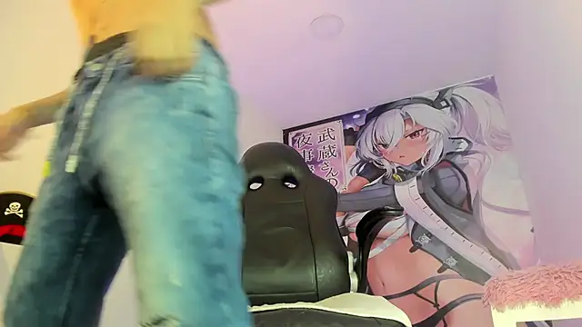 Fran Boy online show from October 21, 2025, 3:39 am