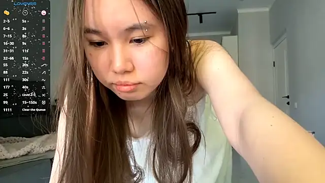 Wow Akemi online show from September 27, 2025, 8:42 am