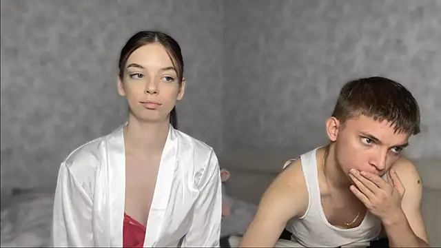 AsyaSky online show from September 17, 2025, 4:42 pm