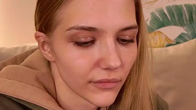 Snapshot of 4example_Chloe chatting on March 2, 2026, 10:00 am 4example Chloe online show from March 2, 2026, 10:00 am