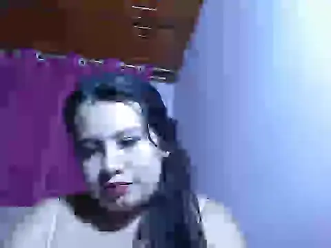 nina kisslove online show from November 18, 2025, 8:34 pm