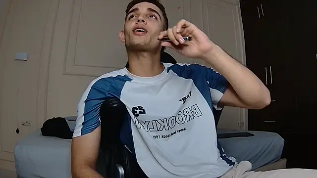 nathan shimmer online show from February 5, 2026, 10:38 pm