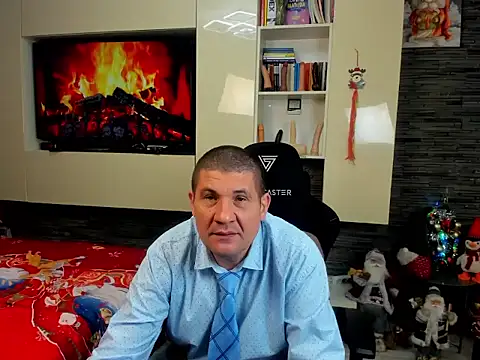 SpartacusDaddy48 online show from January 17, 2026, 9:35 am