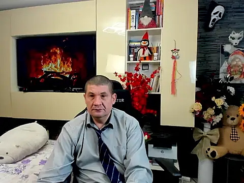 SpartacusDaddy48 online show from March 1, 2026, 5:07 am