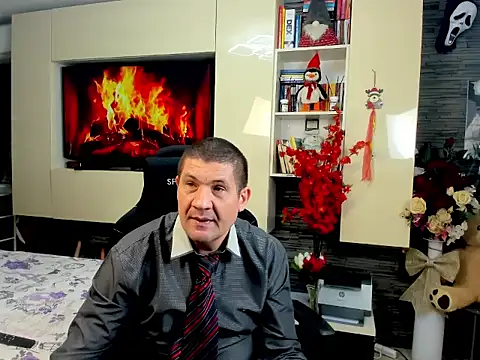 SpartacusDaddy48 online show from March 12, 2026, 6:12 pm