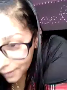 Snapshot of sweetnjuicyyy chatting on November 8, 2025, 7:01 am sweetnjuicyyy online show from November 8, 2025, 7:01 am