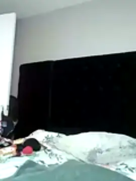 Snapshot of sweetnjuicyyy chatting on October 29, 2025, 7:18 am sweetnjuicyyy online show from October 29, 2025, 7:18 am