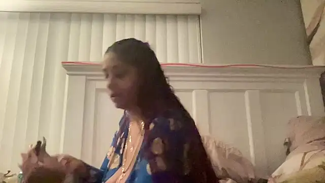 Snapshot of sweetnjuicyyy chatting on September 11, 2025, 3:17 am sweetnjuicyyy online show from September 11, 2025, 3:17 am