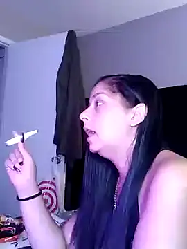 Snapshot of sweetnjuicyyy chatting on November 6, 2025, 7:23 am sweetnjuicyyy online show from November 6, 2025, 7:23 am