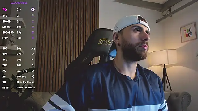 Maximo Wolff online show from March 24, 2026, 7:58 pm