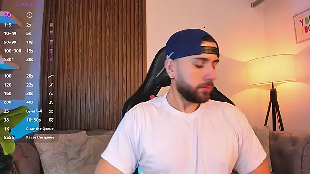 Maximo Wolff online show from March 2, 2026, 8:05 pm