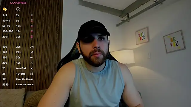 Maximo Wolff online show from July 10, 2026, 7:58 pm