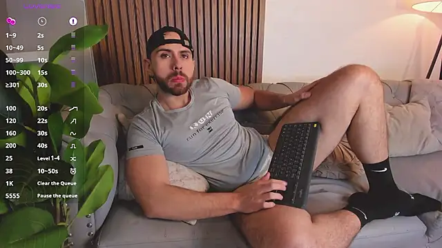 Maximo Wolff online show from March 20, 2026, 1:23 pm