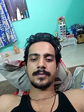 Snapshot of Sushant001 chatting on April 21, 2026, 3:02 am Sushant001 online show from April 21, 2026, 3:02 am