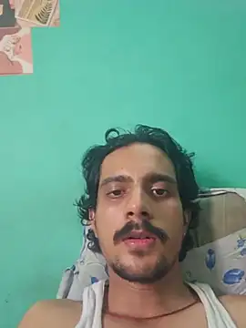 Snapshot of Sushant001 chatting on June 13, 2026, 10:35 am Sushant001 online show from June 13, 2026, 10:35 am