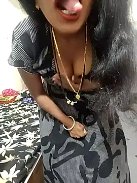 Snapshot of Swapna_kannada chatting on October 19, 2025, 1:08 am Swapna kannada online show from October 19, 2025, 1:08 am