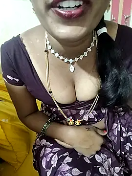 Snapshot of Swapna_kannada chatting on October 7, 2025, 9:43 am Swapna kannada online show from October 7, 2025, 9:43 am