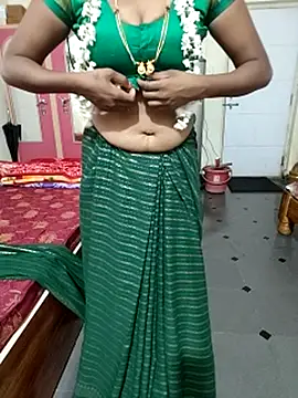 Snapshot of Swapna_kannada chatting on October 9, 2025, 3:29 am Swapna kannada online show from October 9, 2025, 3:29 am