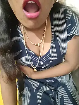 Snapshot of Swapna_kannada chatting on May 17, 2026, 12:21 am Swapna kannada online show from May 17, 2026, 12:21 am