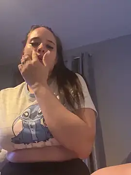 Snapshot of LollyLove_ chatting on October 16, 2025, 8:06 pm LollyLove online show from October 16, 2025, 8:06 pm