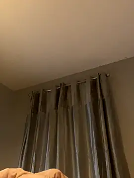 Snapshot of LollyLove_ chatting on November 28, 2025, 9:04 pm LollyLove online show from November 28, 2025, 9:04 pm