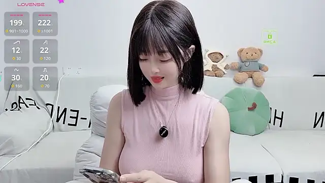 uikyy1 online show from September 19, 2025, 9:02 am