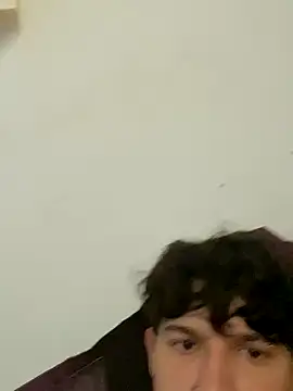 Snapshot of mavis21xxx chatting on October 28, 2025, 2:27 pm mavis21xxx online show from October 28, 2025, 2:27 pm