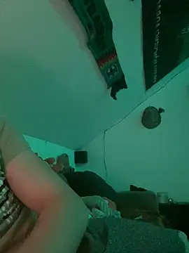 PluschLeopard online show from March 28, 2026, 11:28 pm