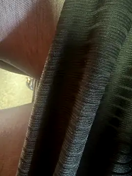 HiddenHoneyLDN online show from December 19, 2025, 11:01 am