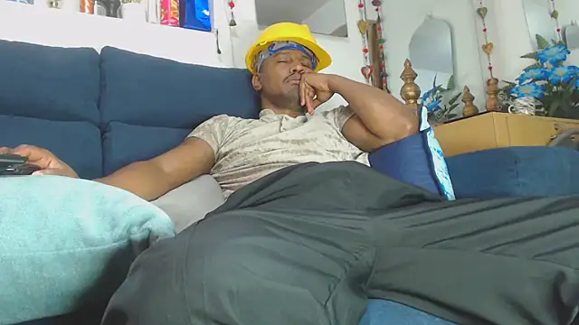 ElCaballeroNegro24 online show from March 1, 2026, 5:02 pm