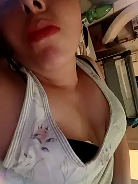 MISTRESSSONIA online show from September 18, 2025, 7:50 pm