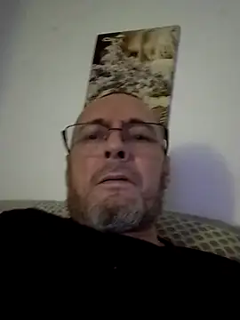 pakillobcn online show from November 26, 2025, 9:15 pm