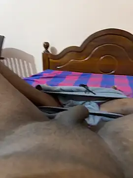 creepy7boy online show from October 12, 2025, 8:32 pm