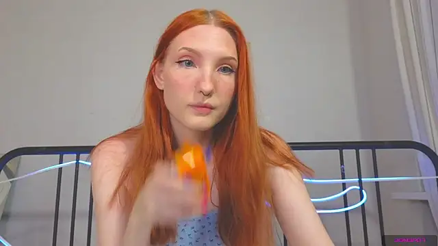 Olivia Rid  online show from September 12, 2025, 6:51 pm