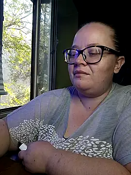 Snapshot of LillyWilly chatting on October 2, 2025, 10:51 am LillyWilly online show from October 2, 2025, 10:51 am