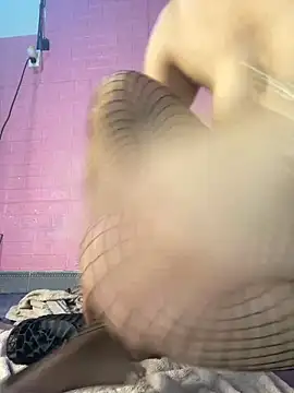 Rose 194 online show from April 15, 2026, 2:17 am