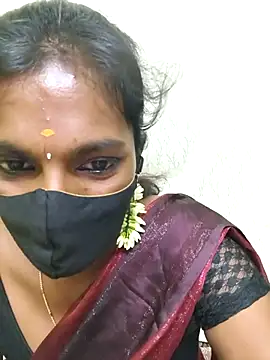 Honey rosetamil online show from April 10, 2026, 6:15 pm