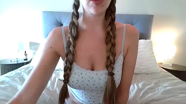 TaylorWest62 online show from September 25, 2025, 2:01 pm