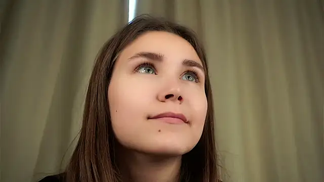 EthalFlowers online show from October 8, 2025, 1:07 am