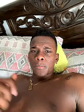 Brycce santos online show from September 29, 2025, 4:01 pm