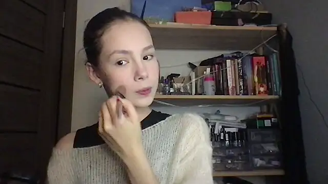 Yuna5343 online show from November 10, 2025, 10:26 pm