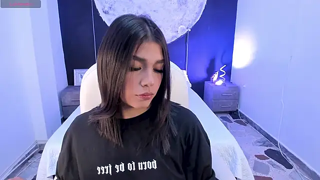 ShaniaDaniels online show from September 24, 2025, 9:32 pm