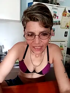 Lulypsicologasexual online show from October 24, 2025, 1:43 pm