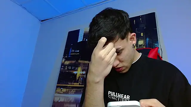 alexgiraldo   online show from March 20, 2026, 10:11 pm