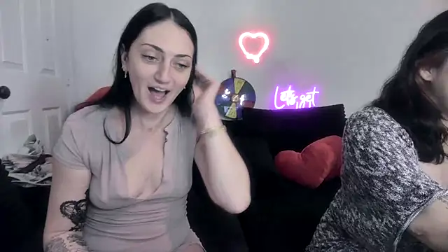 Snapshot of torithequeen chatting on February 27, 2026, 3:23 pm torithequeen online show from February 27, 2026, 3:23 pm