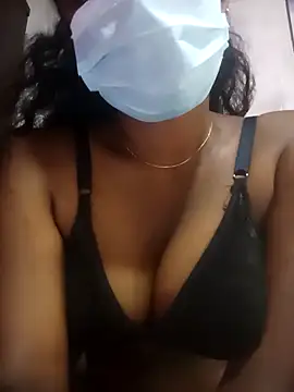 MickMicky online show from October 22, 2025, 4:45 am