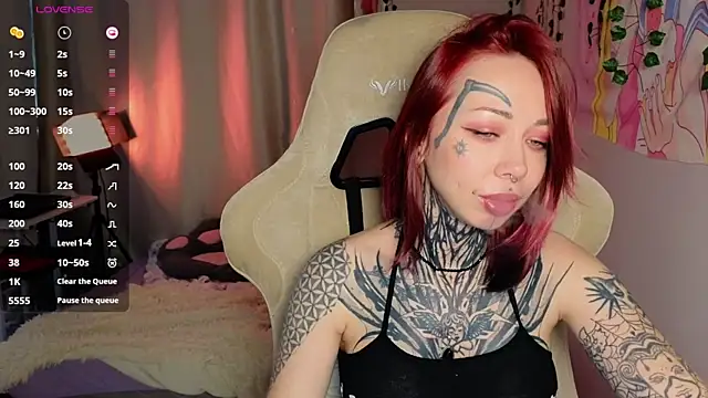 Snapshot of bunnykellyyy chatting on June 3, 2026, 6:25 am bunnykellyyy online show from June 3, 2026, 6:25 am
