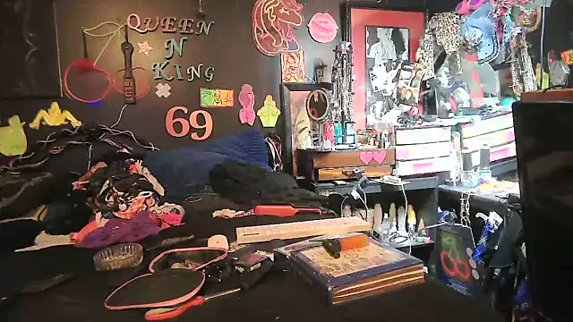 Splash Queen420 online show from March 2, 2026, 5:08 am