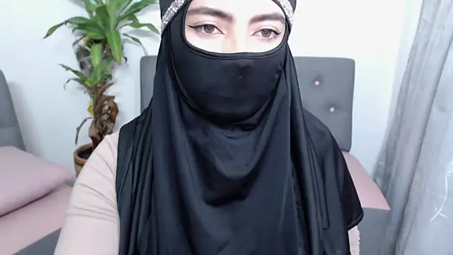 jade nassar online show from October 3, 2025, 8:10 pm